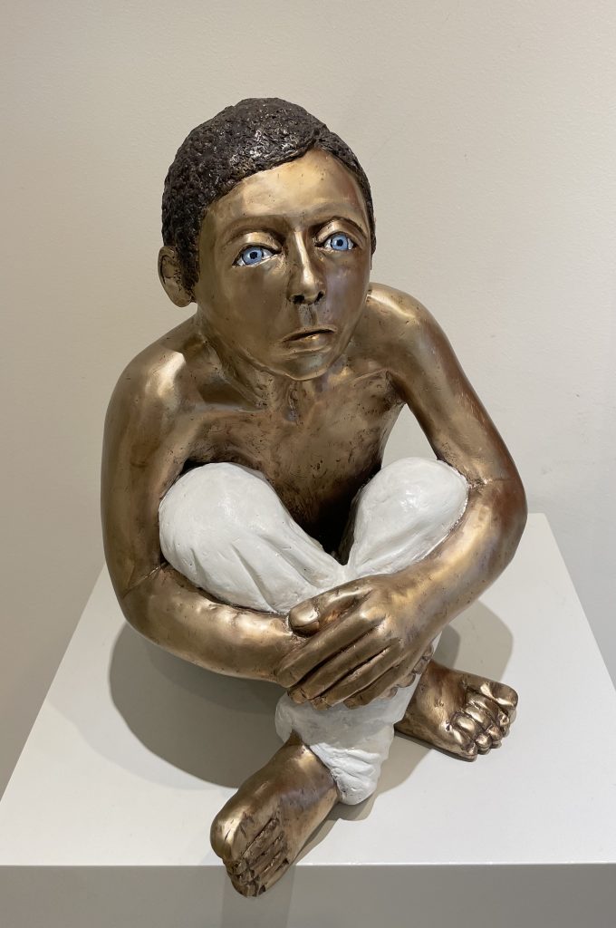 Peter Hermann, Skulpturen, Bronze, coole Jungs und Mädels, figurative Kunst, Galleria Kröger, Ascona, Lago Maggiore