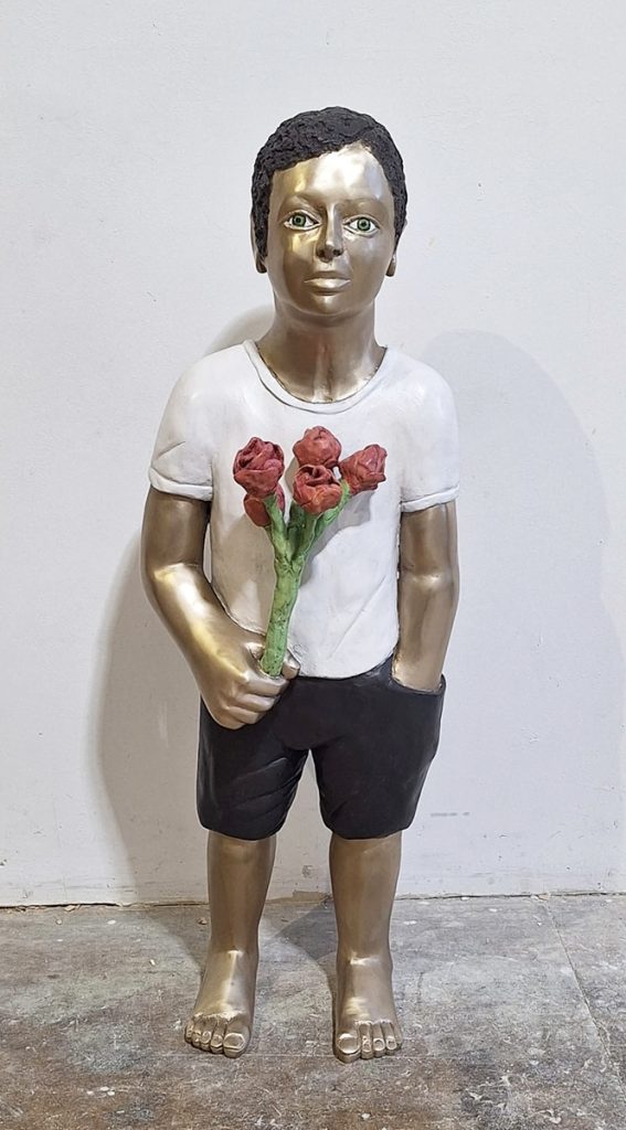 Peter Hermann, Skulpturen, Bronze, coole Jungs und Mädels, figurative Kunst, Galleria Kröger, Ascona, Lago Maggiore, Hotel Giardino, café del Mar