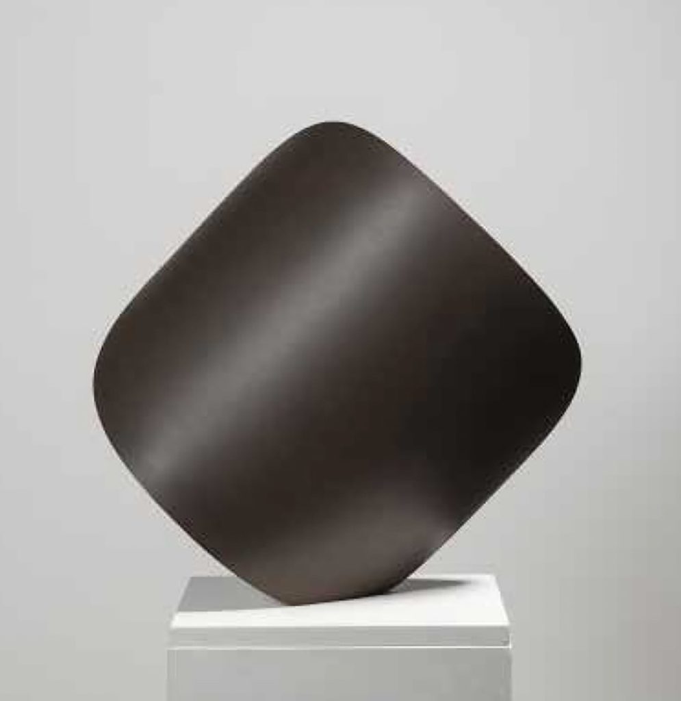 rüdiger Seidt, Cortenstahl, Edelstahl, poliert, Vierflächer, Helix, Plastik, Galleria Kröger, Galerie, galleria d'arte, zeitgenössische Kunst, Lago Maggiore, Ascona